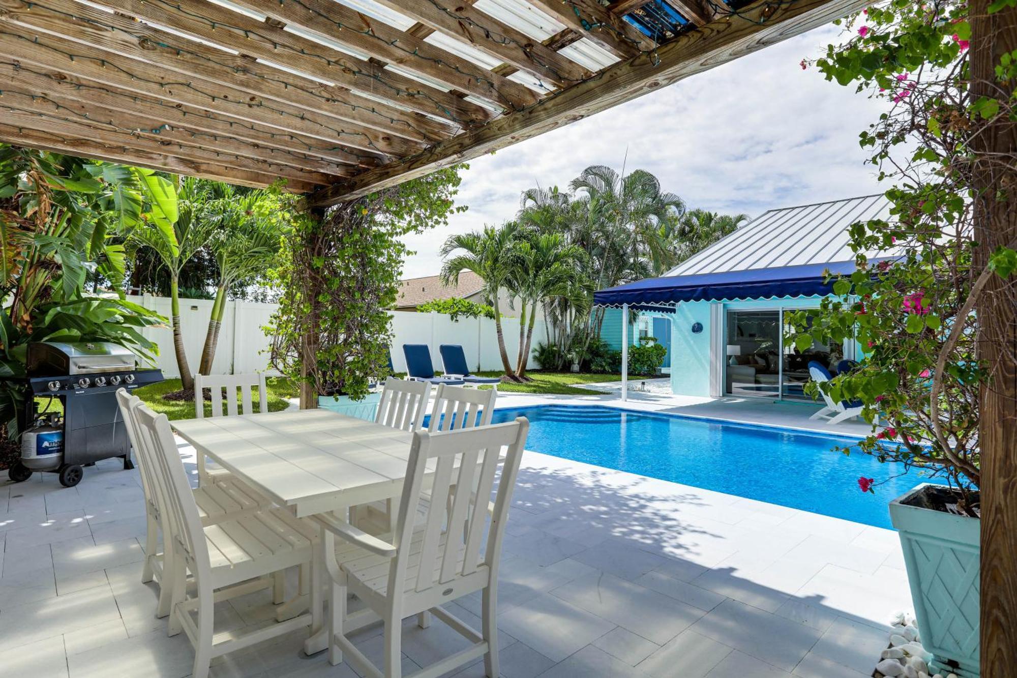 Coastal Villa With Private Yard And Heated Pool! 北棕榈滩 外观 照片